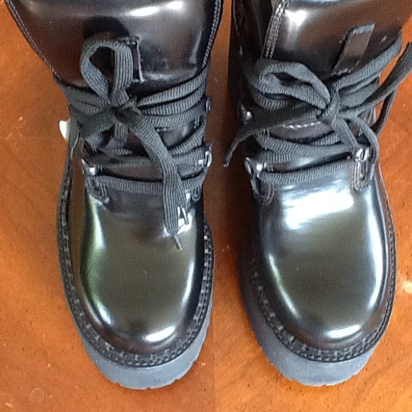 Puma X Fenty platform sneakers by Rihanna - Picture 3 of 4